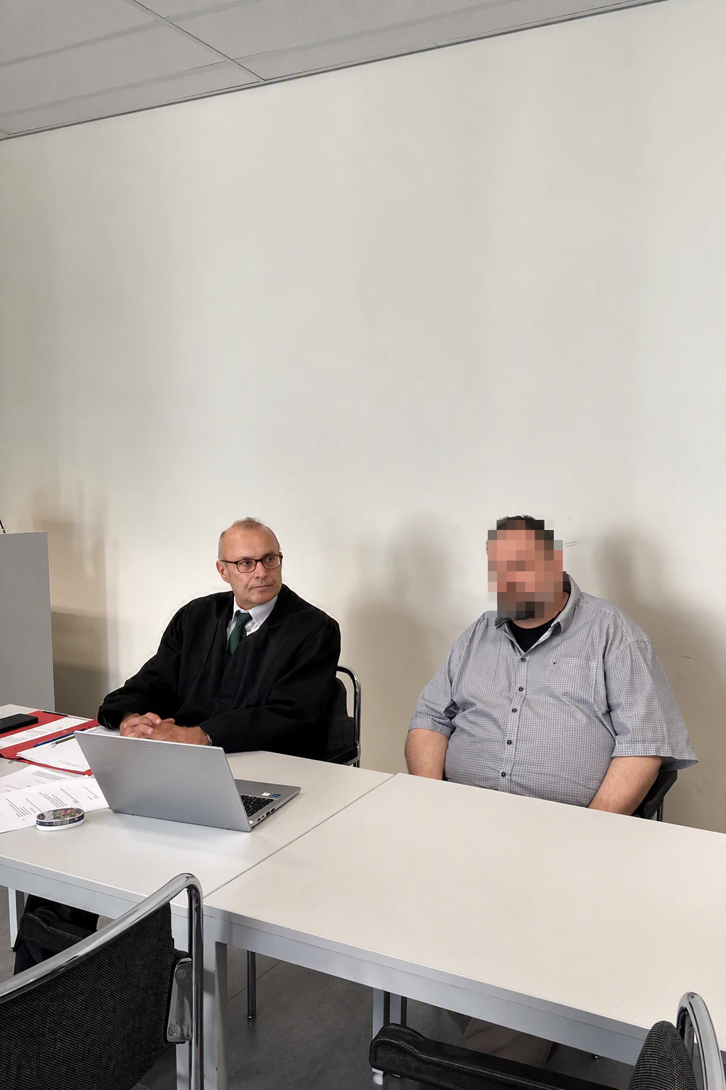 107.000 Euro Hotelrechnung geprellt: So flog der BER-Trick auf