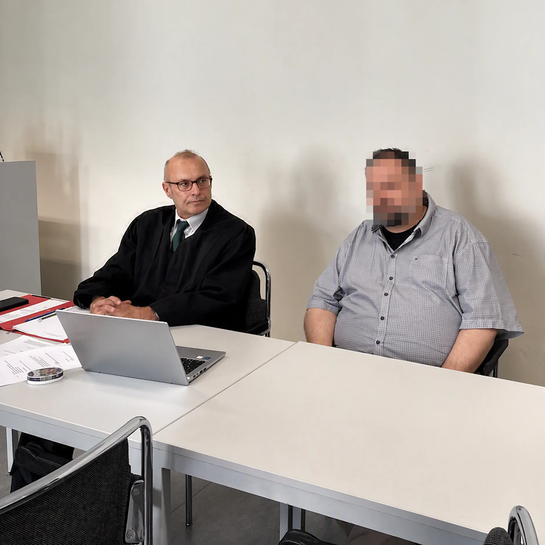 107.000 Euro Hotelrechnung geprellt: So flog der BER-Trick auf