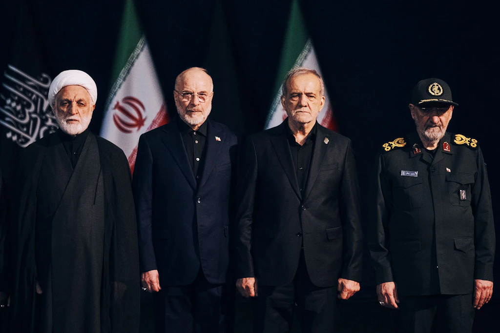 Die aktuelle Führung der Islamischen Republik bei einer Zeremonie in Teheran.