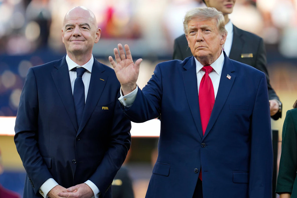 Fifa-Präsident Gianni Infantino und US-Präsident Donald Trump kamen sich bei der Fußballweltmeisterschaft näher.