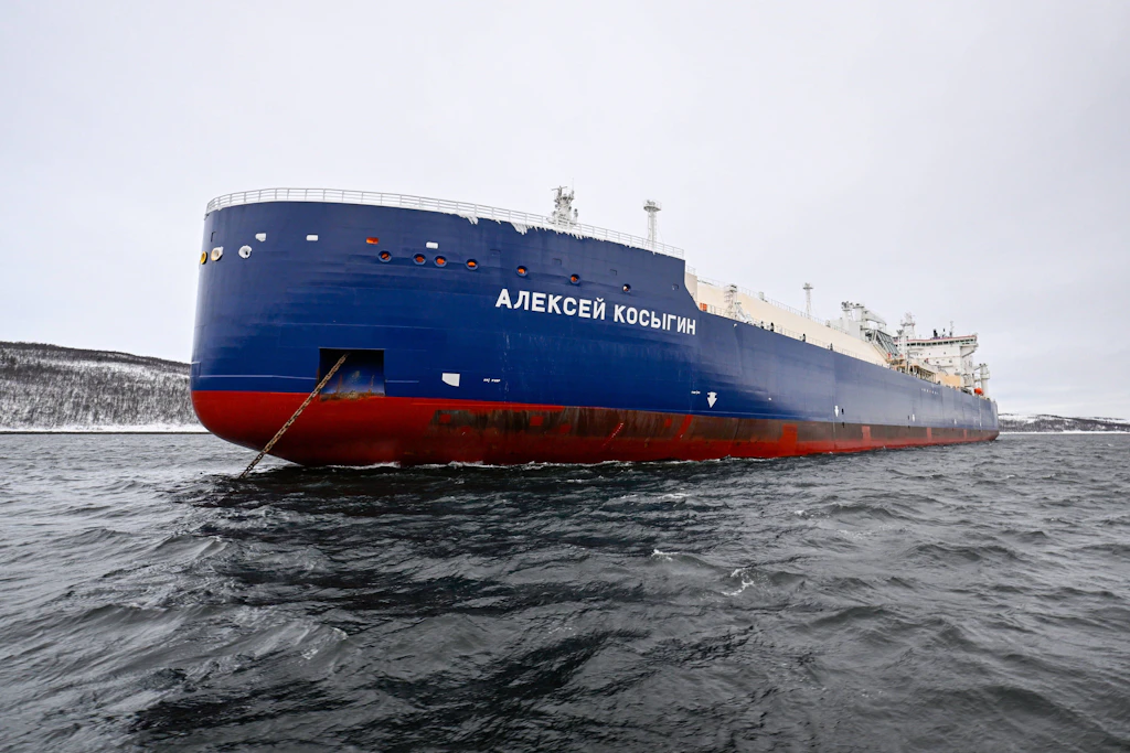 Russland treibt sein Flüssigerdgas-Projekt Arctic LNG 2 trotz westlicher Sanktionen offenbar weiter voran.