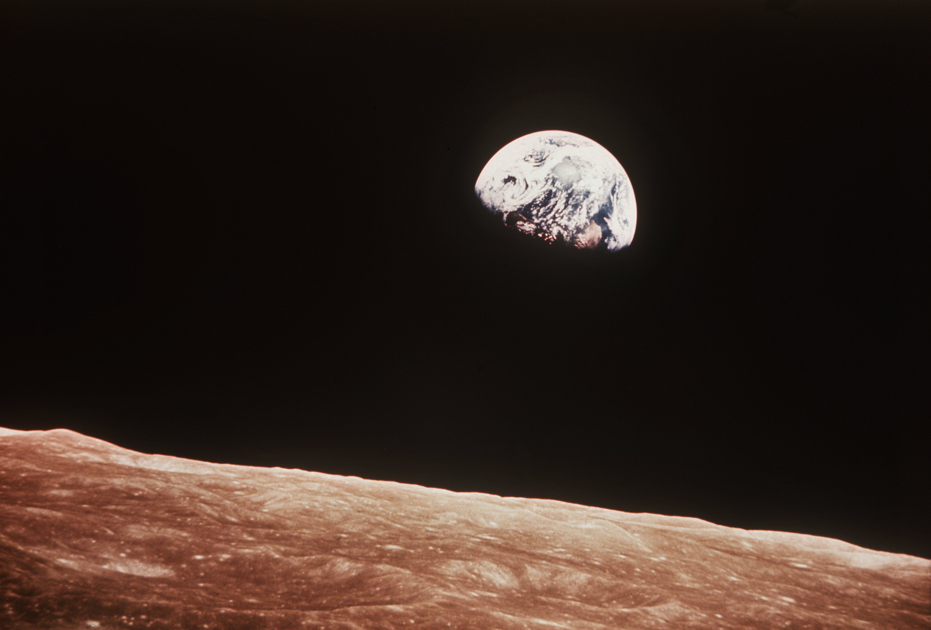 Chinesische Studie: So könnte ein Krieg zwischen Erde und Mond aussehen