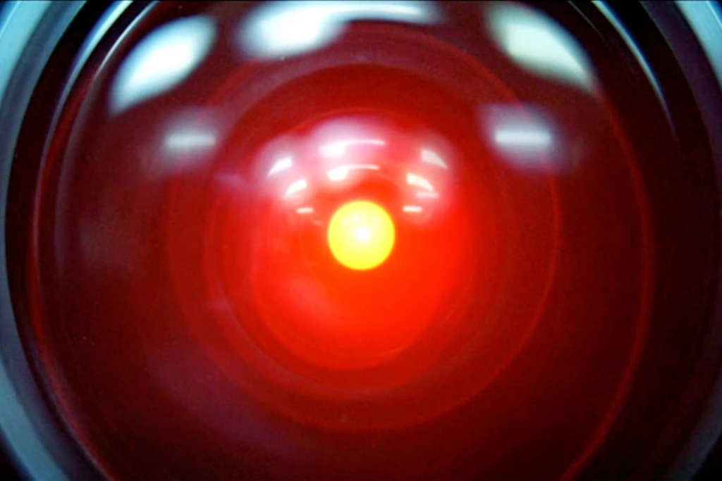 In Stanley Kubricks Klassiker „2001: A Space Odyssee“ übernimmt eine KI namens Hal 9000 die Intiative über das Raumschiff.