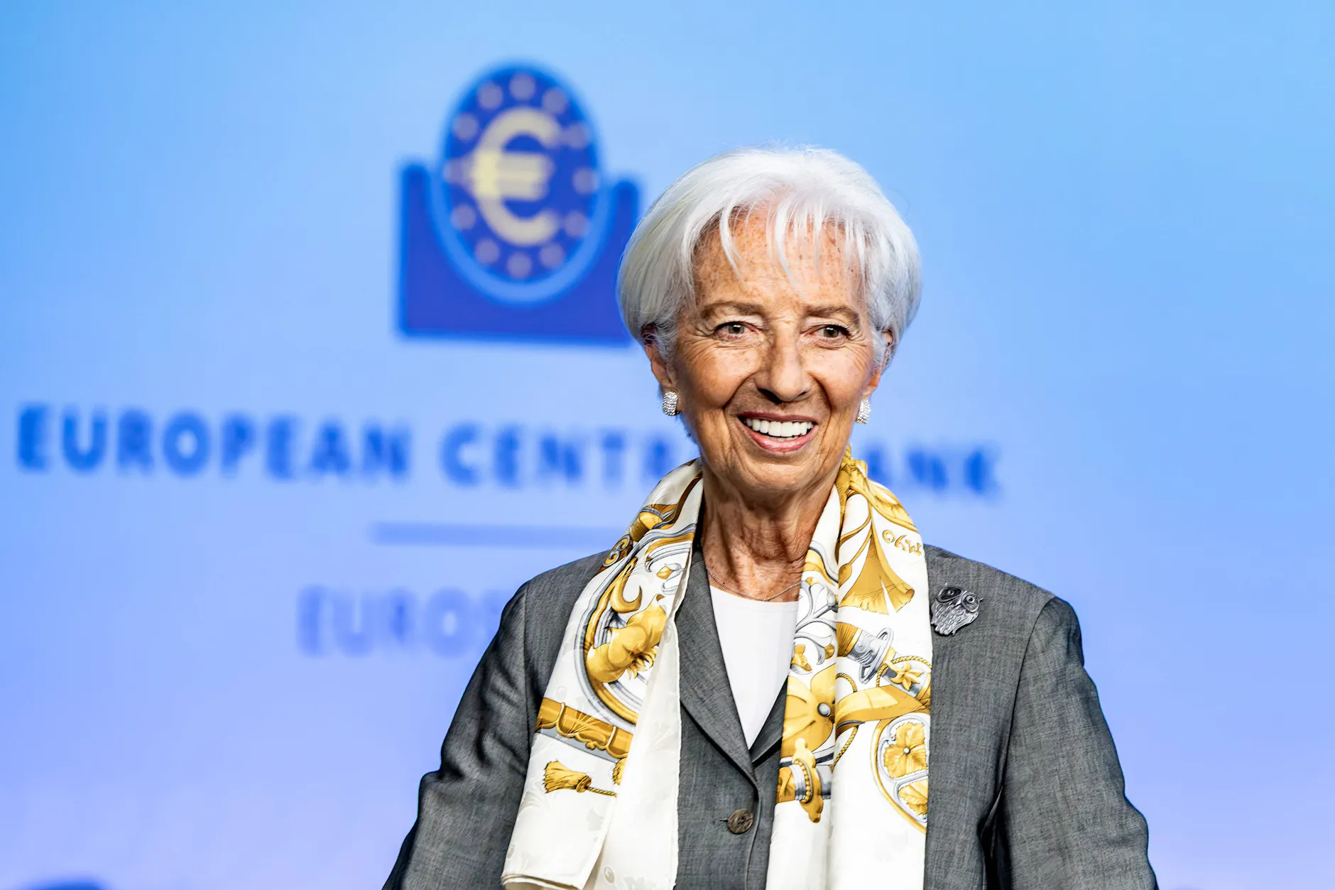 EZB-Präsidentin Christine Lagarde hat die Endauswahl der Banknoten auf einer Pressekonferenz der Europäischen Zentralbank EZB in Frankfurt am Main vorgestellt.