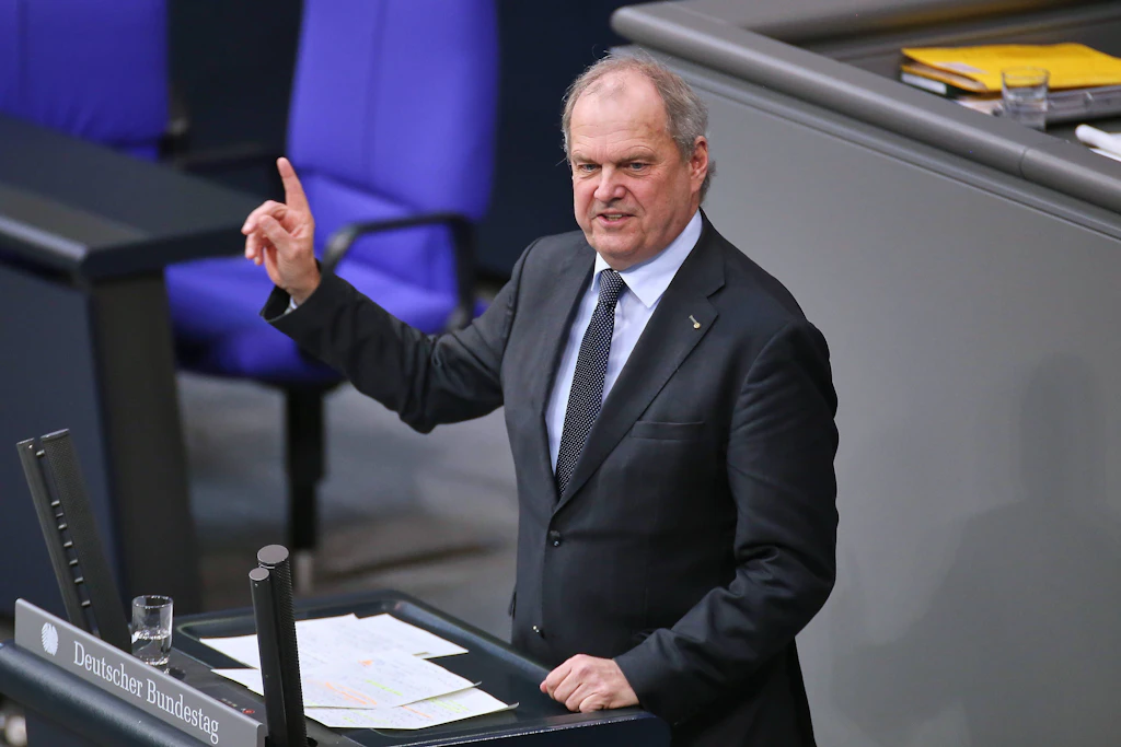 Erst sagte er Merz zu, dann doch wieder ab: Fritz Güntzler möchte nicht Verkehrsminister sein.