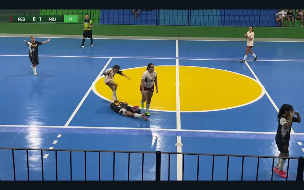 Nach Tritten gegen den Kopf: Futsal-Spielerin wird für fünf Jahre gesperrt