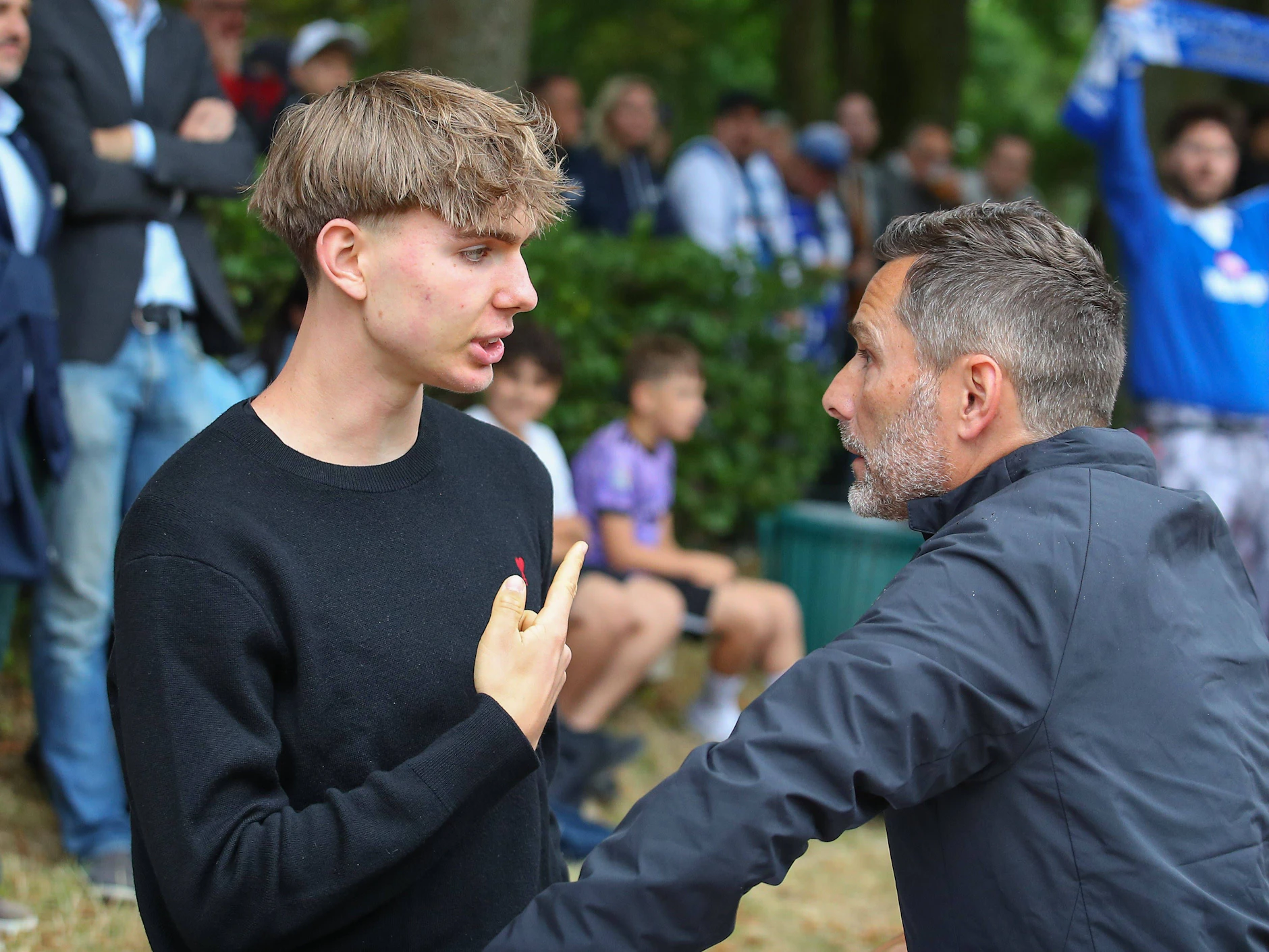 Kennet Eichhorn schaute Anfang Juli noch bei Herthas Testspiel in Frohnau vorbei und wurde von Trainer Stefan Leitl umarmt.