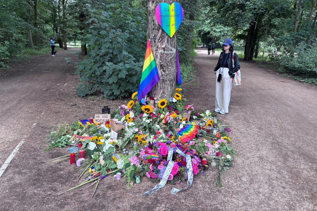 Einer der Trauerorte auf der Route des Terroristen.