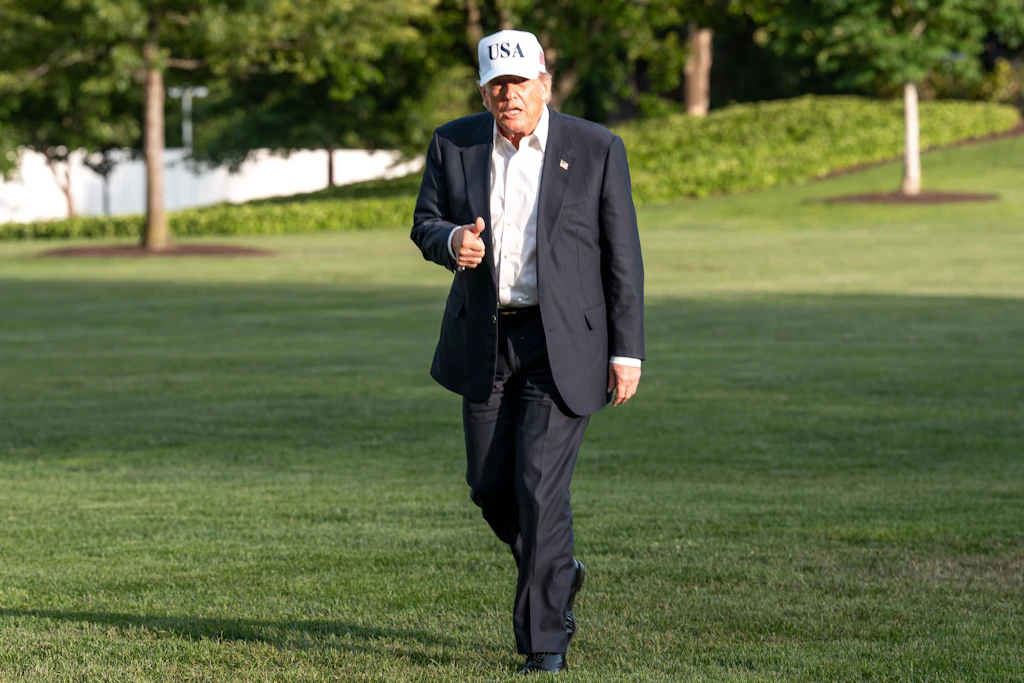 US-Präsident Donald Trump stellt die Angriffe auf mutmaßliche Drogenboote als Erfolg im Kampf gegen den Schmuggel dar.