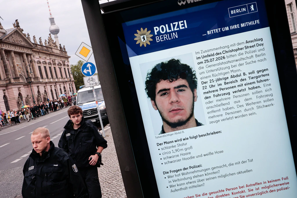 Fahndungsfoto der Berliner Polizei von Abdul B. Der als Islamist eingestufte deutsche Staatsbürger musste von Deutschland wieder aufgenommen werden.