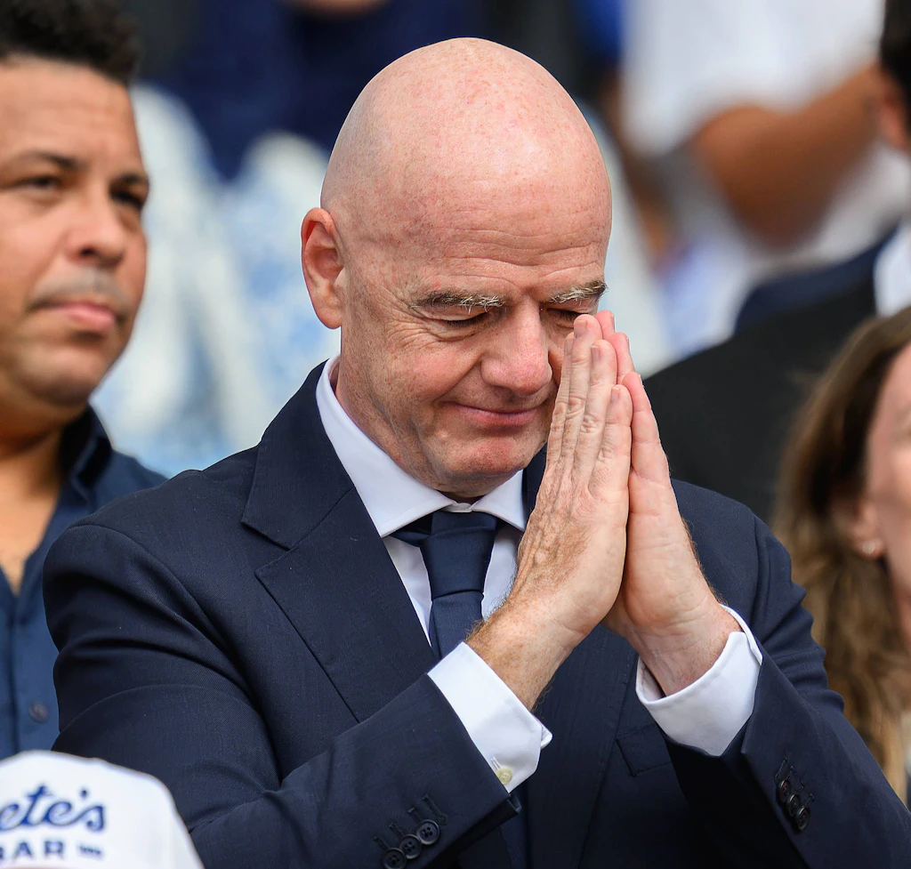 Fifa-Boss Infantino holt zum Rundumschlag aus: „Meditieren, beten oder Fußball schauen"
