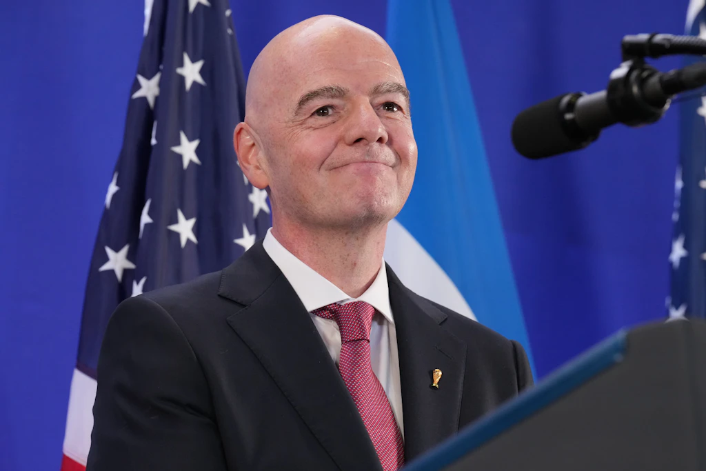Fifa-Chef Infantino öffnet die WM für Investoren – Uefa reagiert wütend
