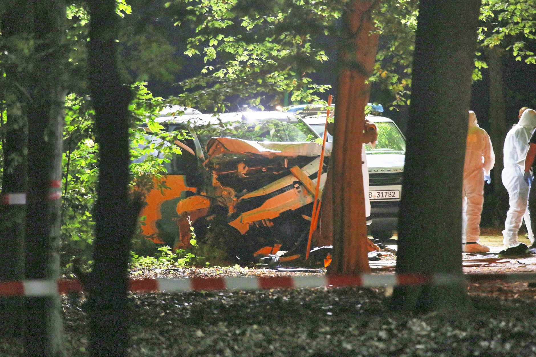 Mit diesem weißen Transporter raste der mutmaßliche Täter Abdul Ballout am Samstagabend in die Menschenmenge.