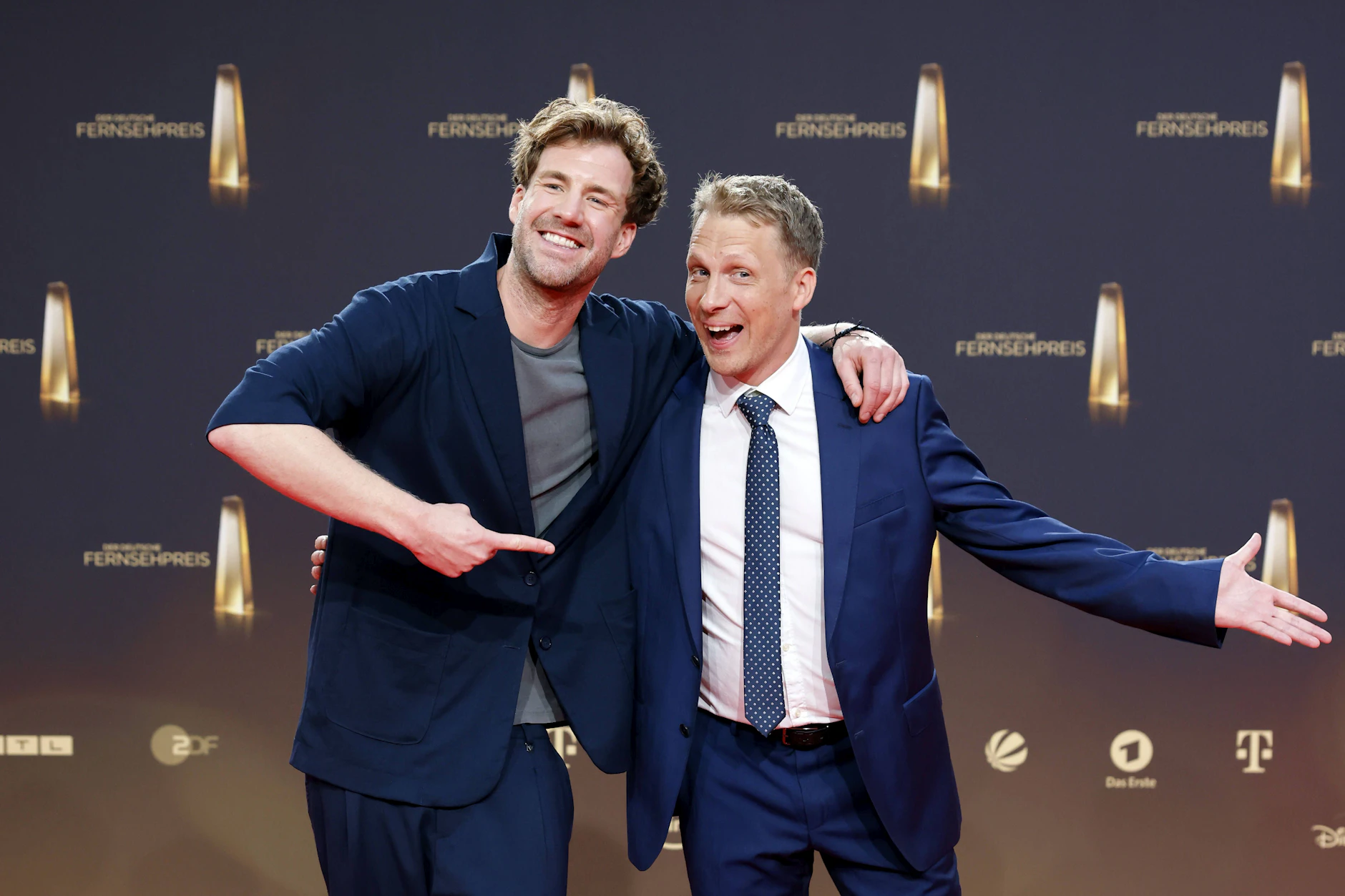 Luke Mockridge und Oliver Pocher sind befreundet, geben sich aber auch Konter.