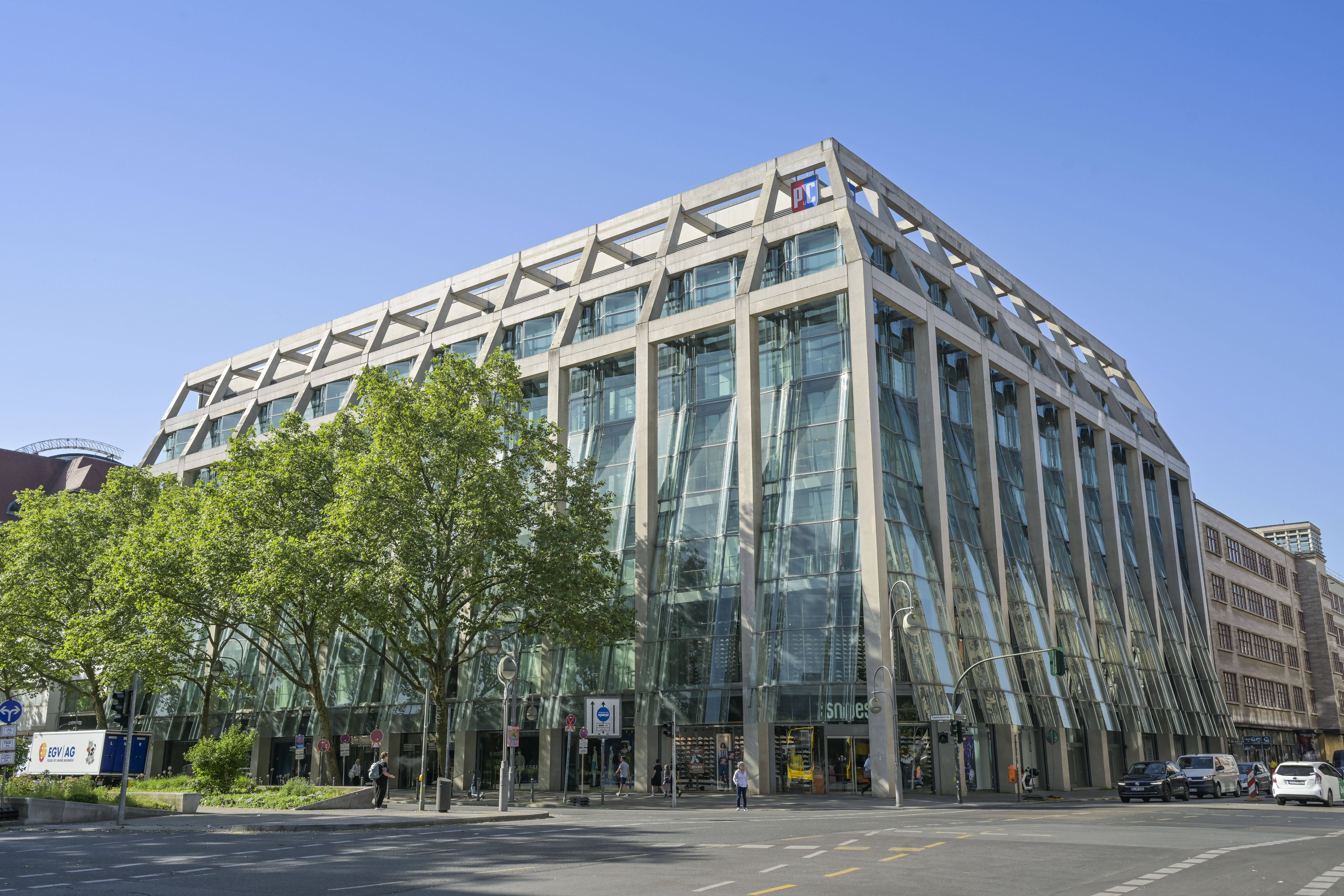 Bald noch ein Zara? Inditex soll ins P&C-Weltstadthaus am Tauentzien ziehen
