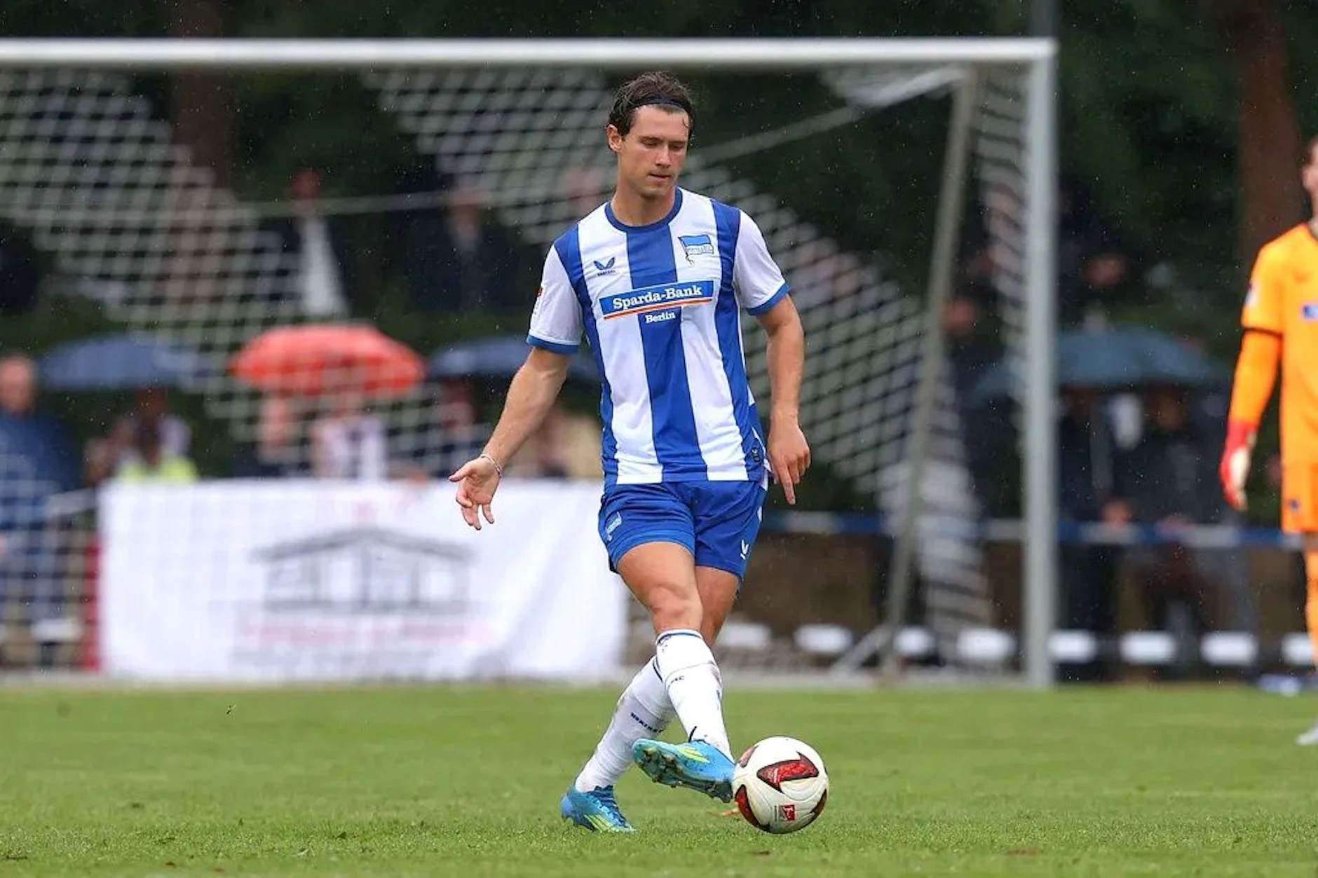 Innenverteidiger Linus Gechter hat sich bei Hertha BSC als Stammspieler etabliert. Kann der Klub ihn halten?