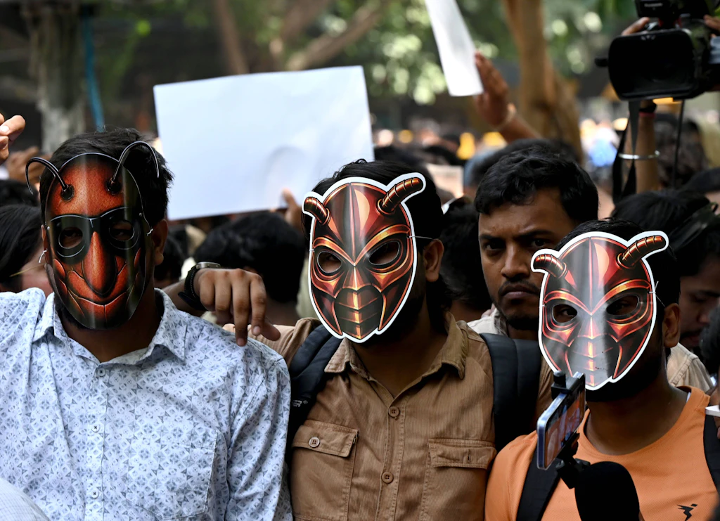 „Kakerlaken“ gegen Modi: Wie ein Prüfungs-Skandal Indiens Regierung in die Knie zwingt