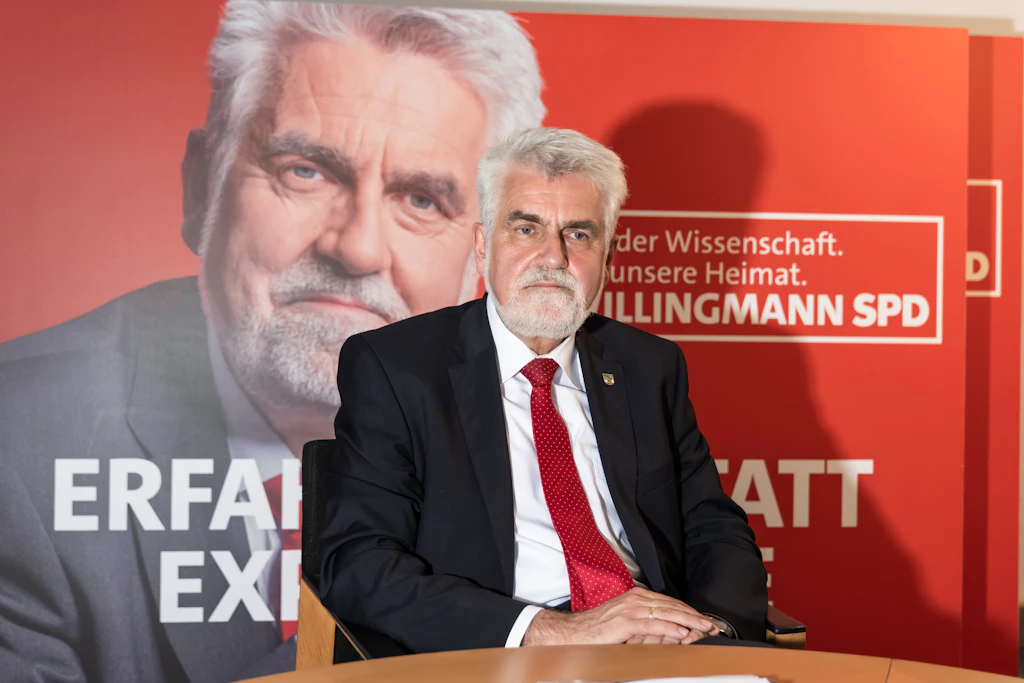 „Vertragsbrüchig“: Linke greift Willingmann wegen kurzer Uni-Verträge an