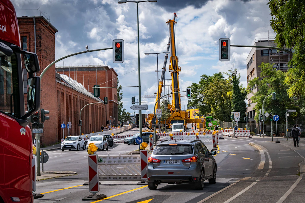 Putlitzbrücke bleibt länger gesperrt: Baustellenverzögerung sorgt für Umleitungen