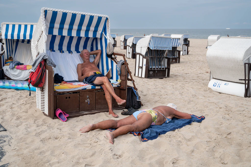 70 Prozent Aufschlag und große Unterschiede: Das zahlt man in diesem Sommer für einen Strandkorb an der Ostsee