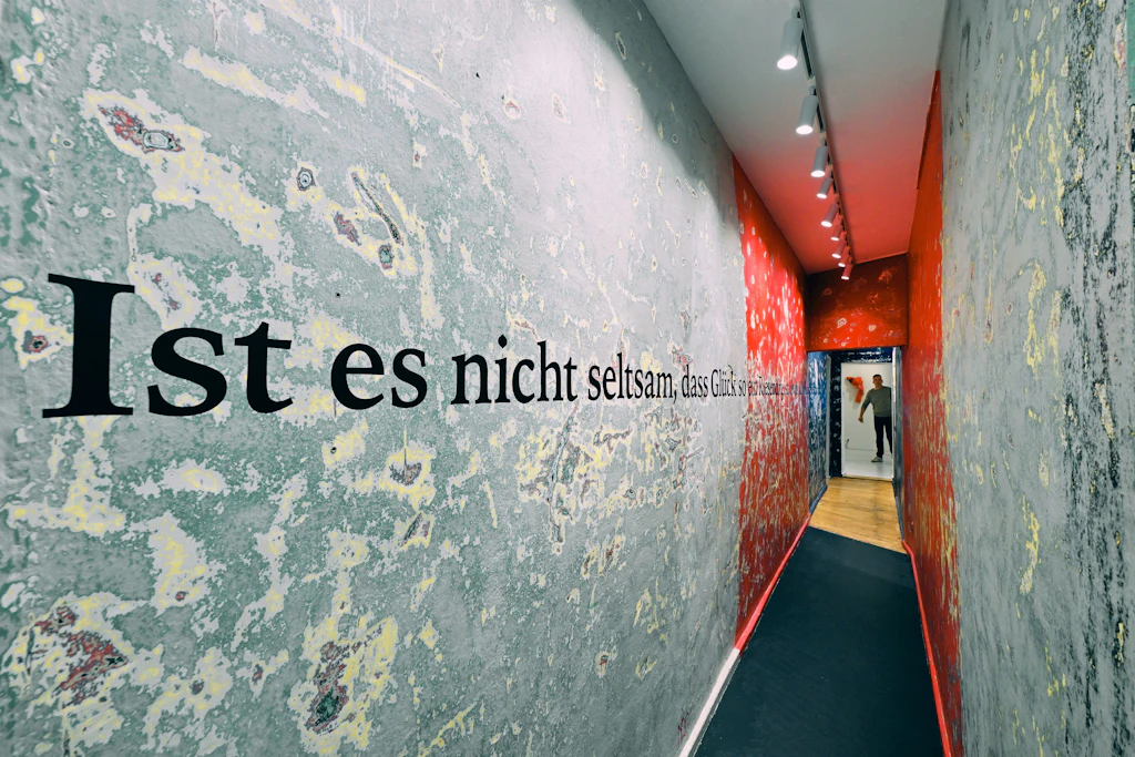 Das Studio von Thomas Brussig ist in der ACC Galerie Weimar beim Festival „Wo die Citronen glüh