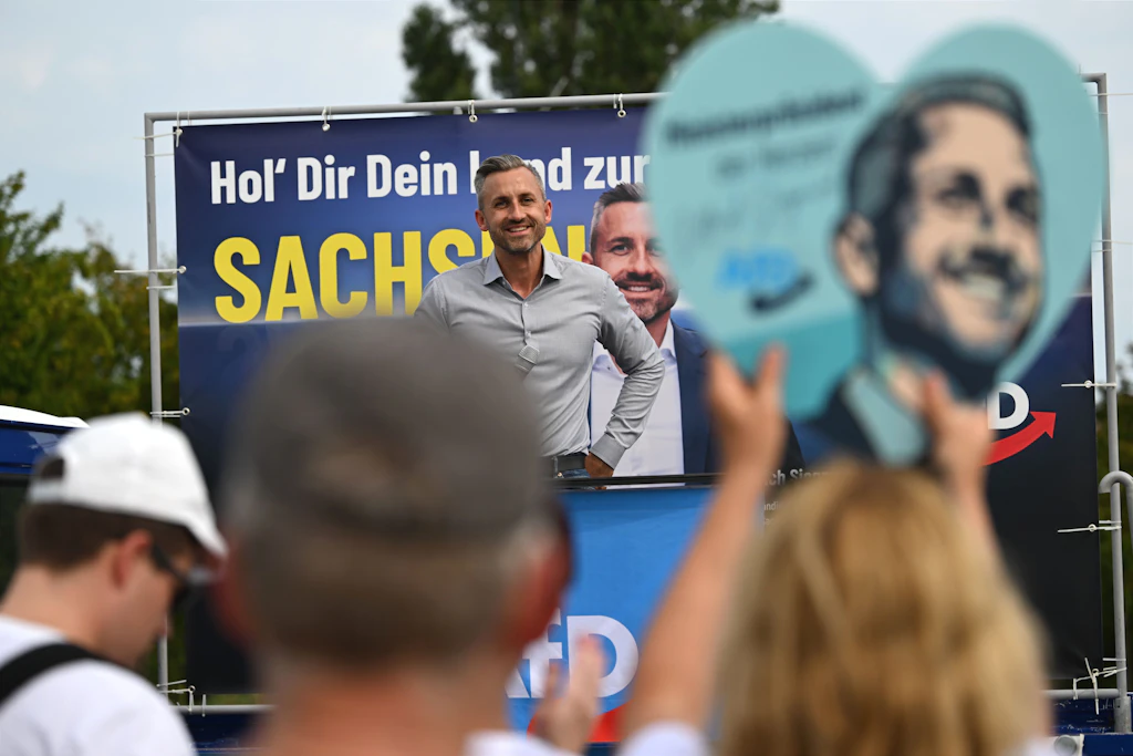 Heute-Show-Journalist Köster konfrontiert AfD-Spitzenkandidaten Siegmund