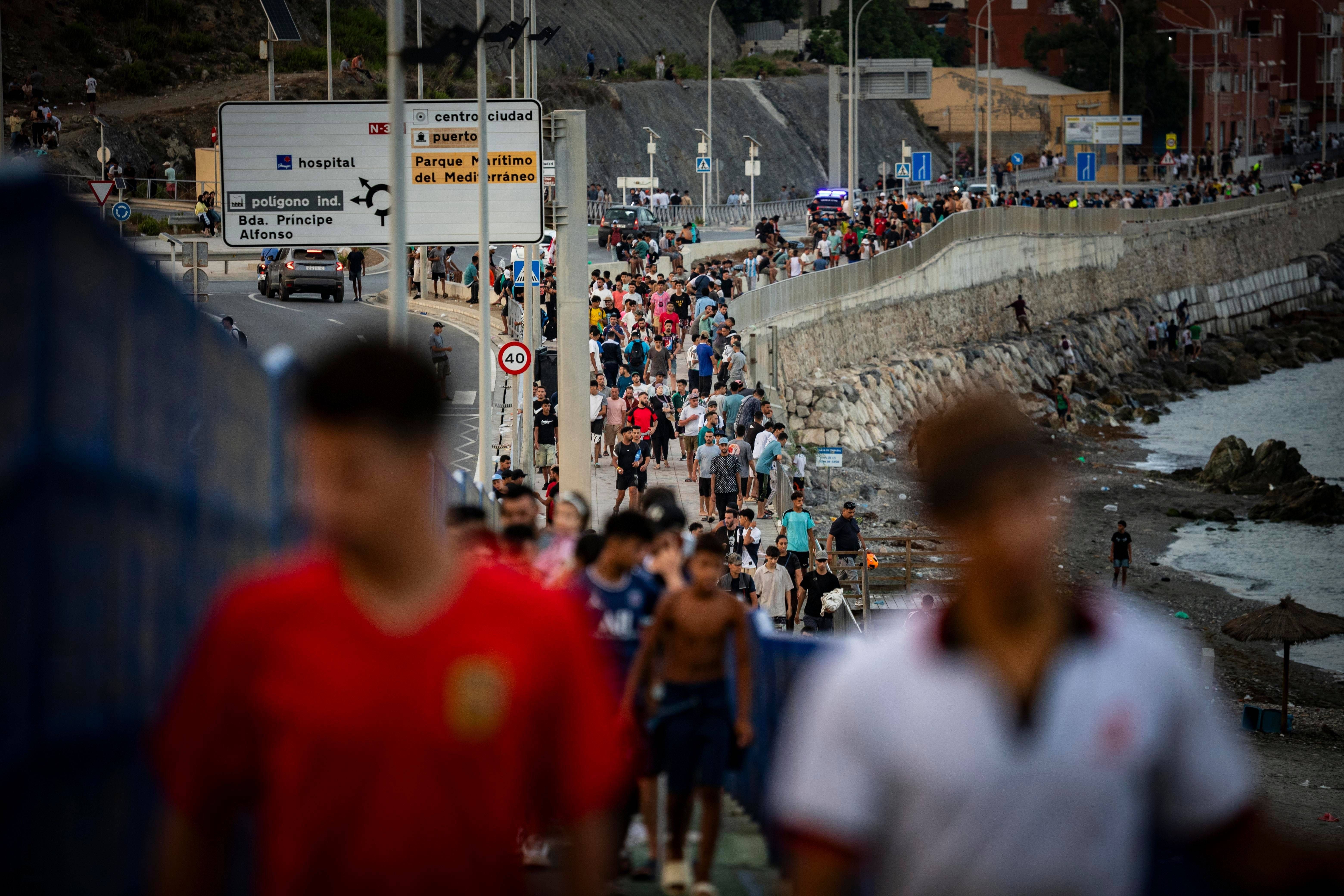 Ceuta: Zehn verurteilte Dschihadisten unter den Migranten? Polizeigewerkschaft schlägt Alarm