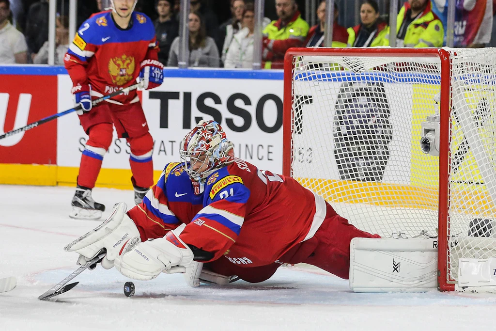 Russische Nationalmannschaften bleiben von mehreren Eishockey-Weltmeisterschaften ausgeschlossen. 