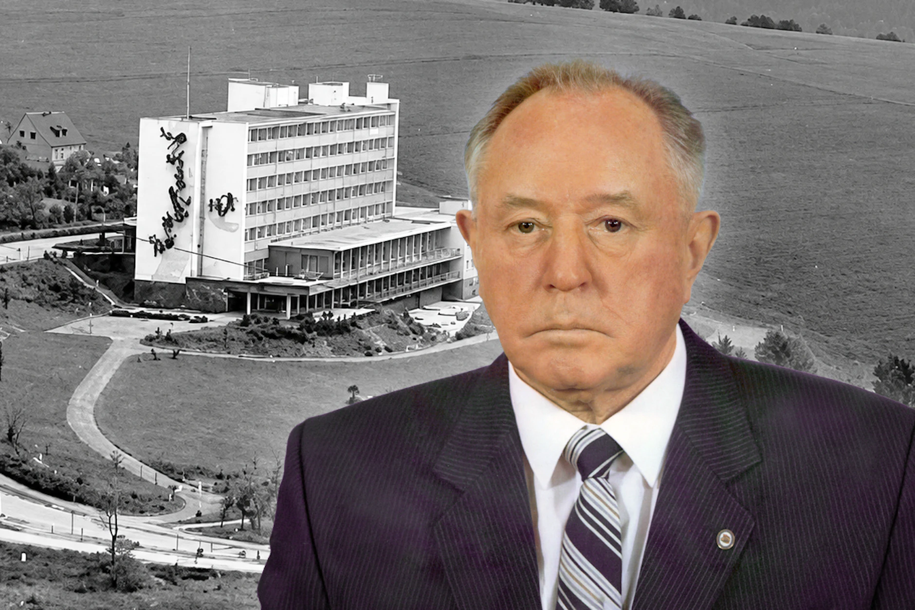Die Mitarbeiter der Stasi konnten zu DDR-Zeiten in eigenen Ferienheimen Urlaub machen. Hier: Stasi-Chef Erich Mielke, im Hintergrund das Ferienheim Dr. Richard Sorge in Oberwiesenthal.