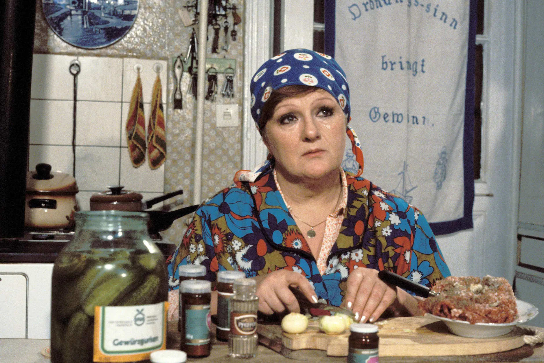 Helga Hahnemann in ihrer Rolle als Traudel Schulze im DDR-Fernsehen. Sie gehörte zu DDR-Zeiten zu den absoluten Publikumslieblingen im TV und auf der Bühne.