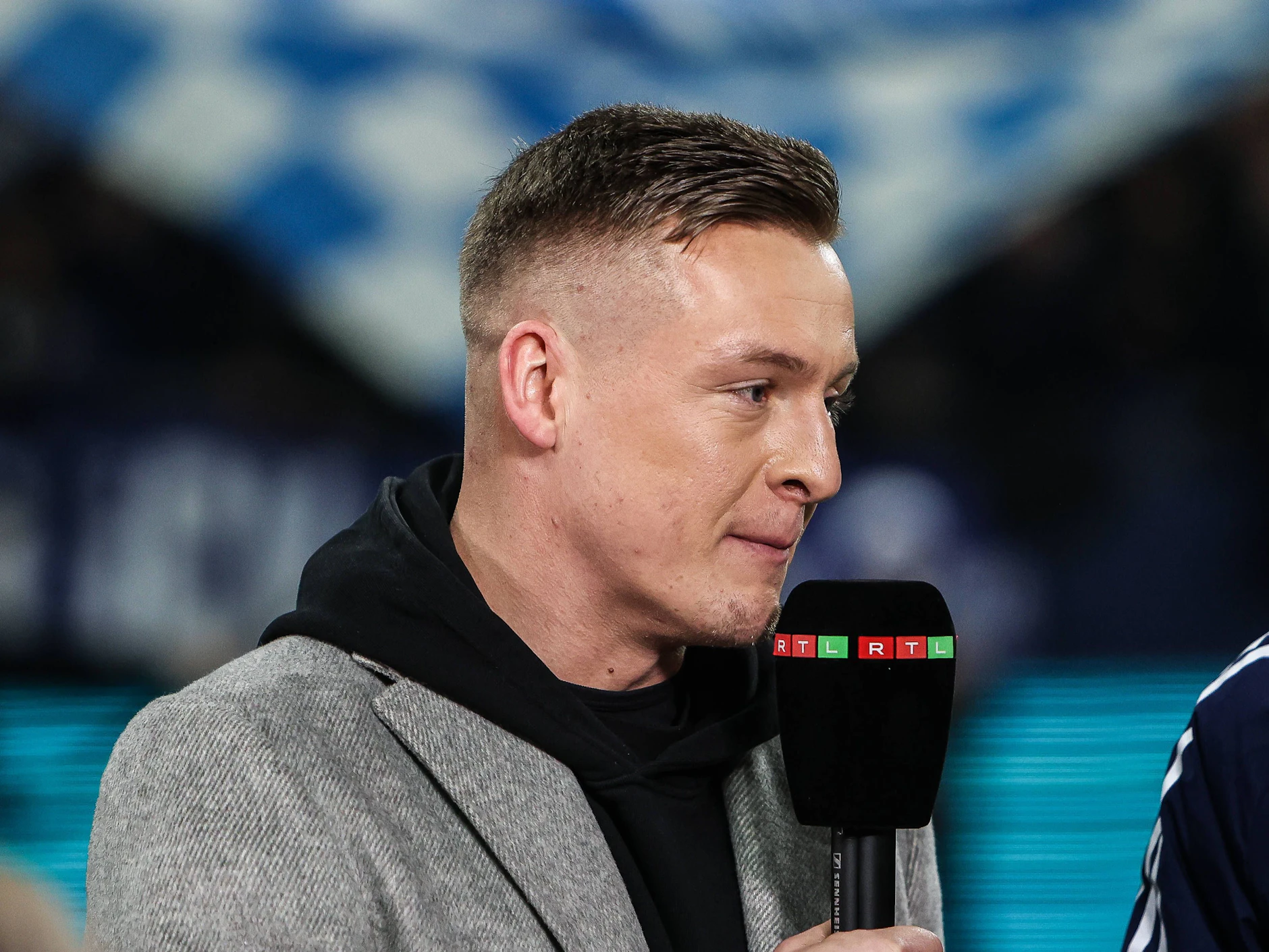 Felix Kroos begleitet die Zweite Liga als Experte am RTL-Mikrofon.