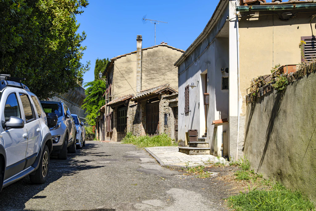„Ich hatte das Haus nie gesehen“: Student kauft 400 Jahre alte Ruine in Italien für 8200 Euro
