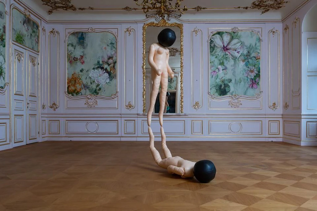 Skulptur von Kateřina Vincourová im Rohkunstbau