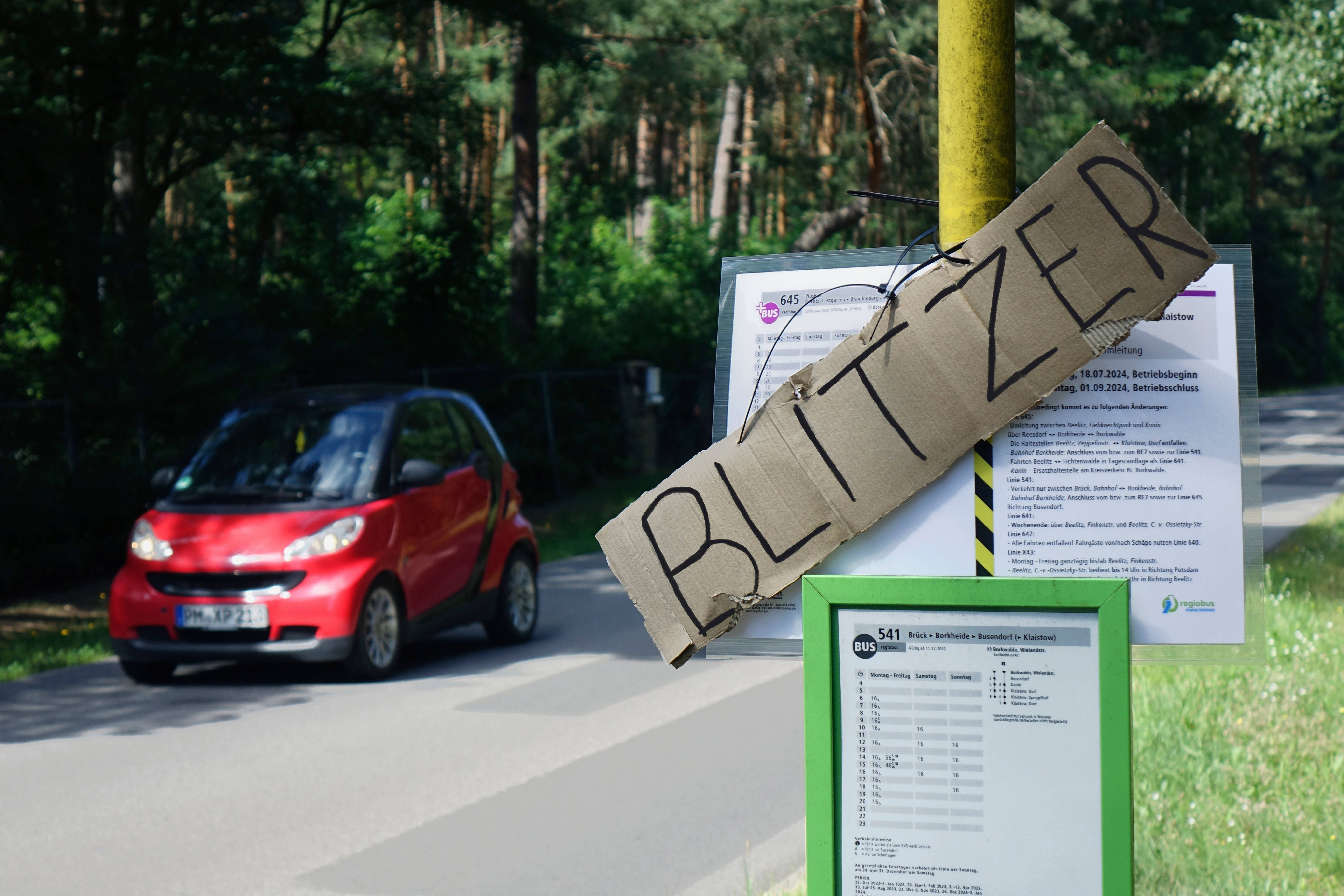 Blitzerwarner im Test: Dieses Gerät warnt besser als andere vor Radarfallen