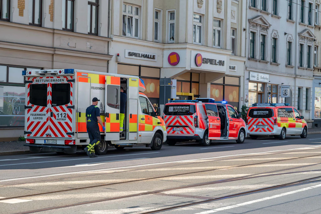 Messerattacke in Leipzig-Möckern: Frau sticht Mann vor Zahnarztpraxis nieder