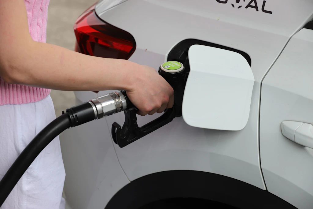 Tankrabatt lässt Energiesteuer im Juli einbrechen – Bundeshaushalt spürt die Folgen