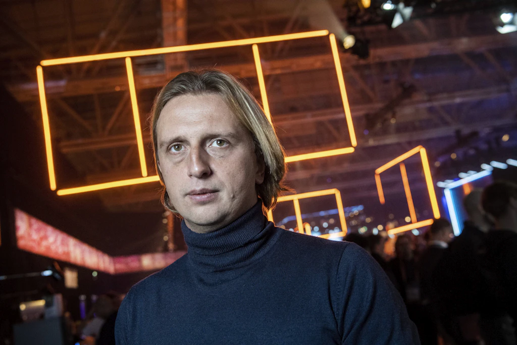 Revolut-Chef Nik Storonsky wegen 350-Millionen-Euro-Yacht verklagt