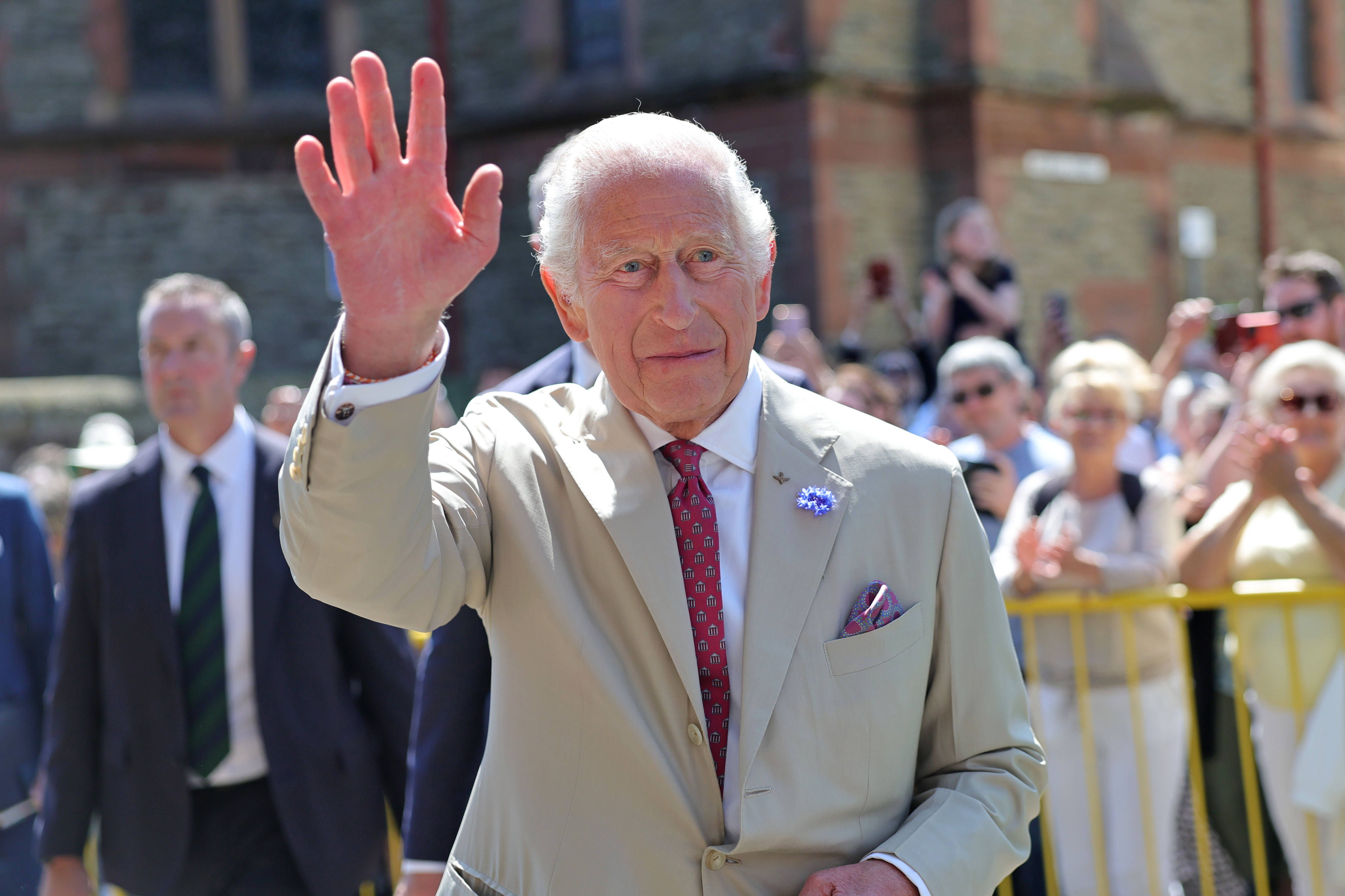 König Charles III. für tot erklärt – dann minutenlange Stille bei Radiosender