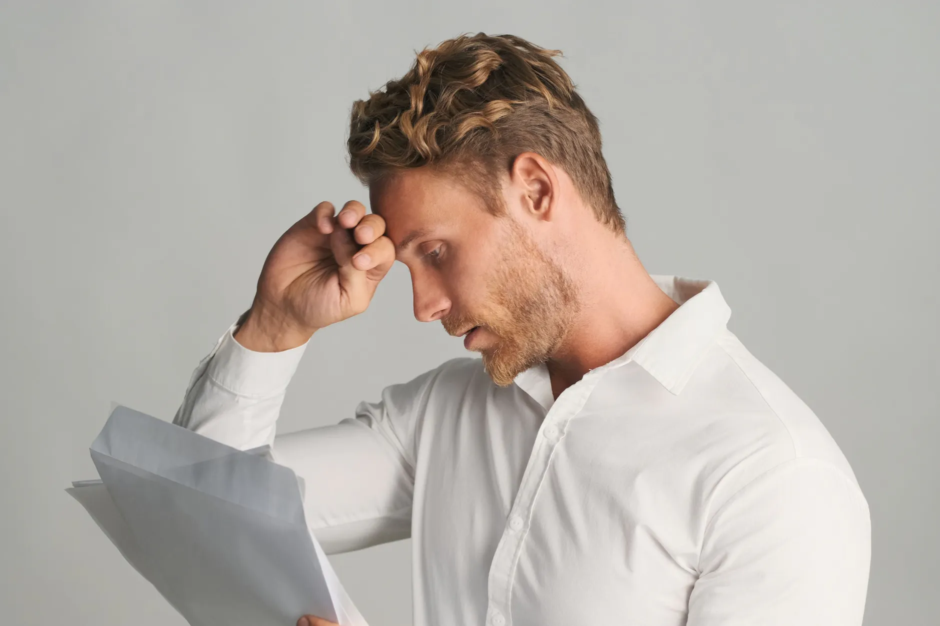 <a href="https://www.berliner-kurier.de/ratgeber/vorsicht-betrueger-gehen-sie-bei-diesen-10-nummern-nie-ans-telefon-li.10028329">Hinter der Betrugsmasche steckt die Firma Margot Brands Limited</a>.