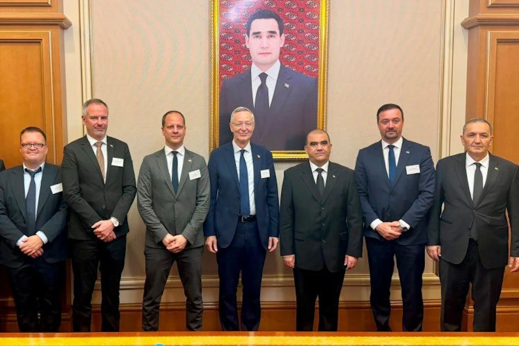 Die deutsche Wirtschaftsdelegation wurde in Aschgabat vom turkmenischen Ministerkabinett empfangen.