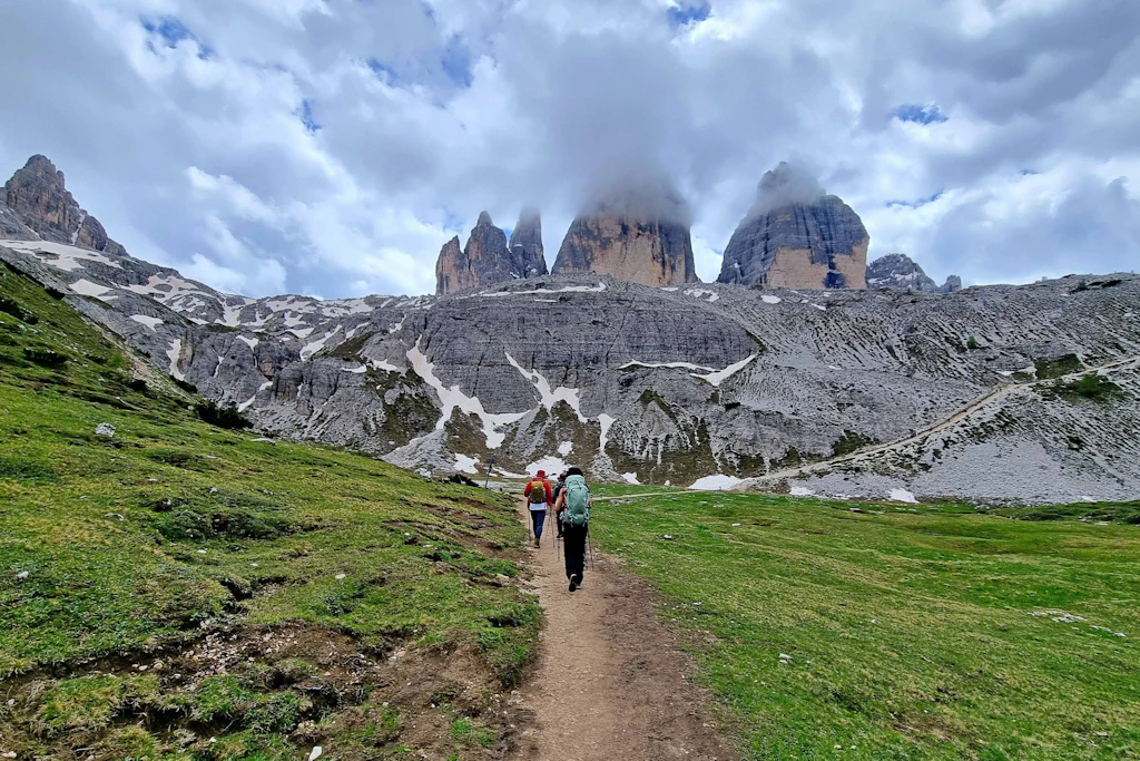 Touristen-Wahnsinn in den Dolomiten: Erst kommen die Influencer, jetzt die Massen