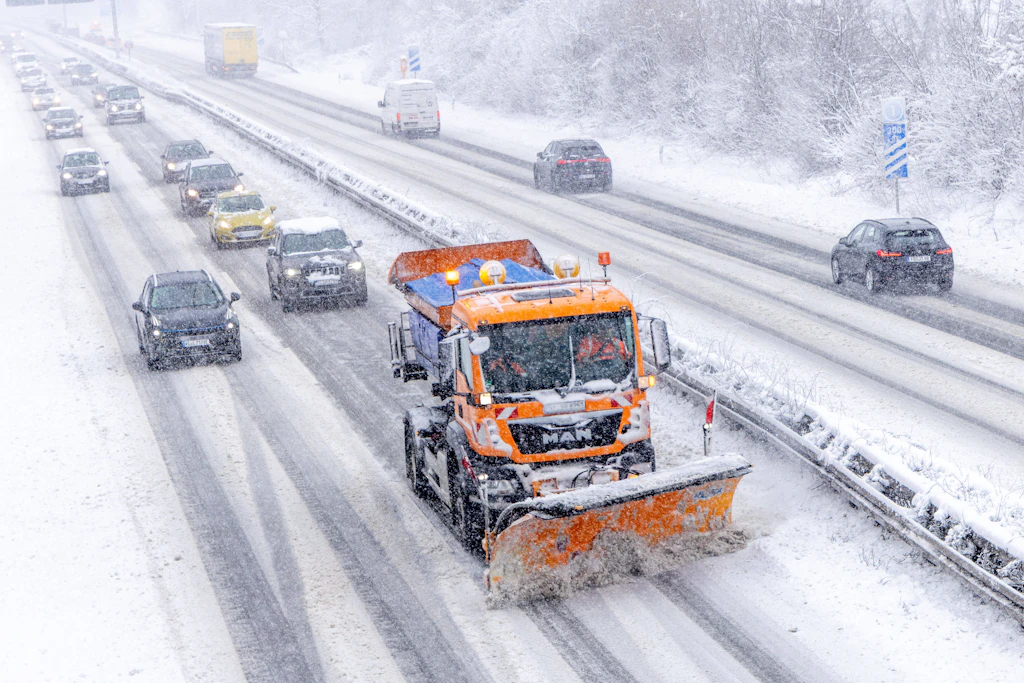 In der vergangenen Saison hatten wir es mit ordentlich Schnee zu tun. Wie wird der Winter dieses Jahr – und welchen Effekt hat der starke El Niño?