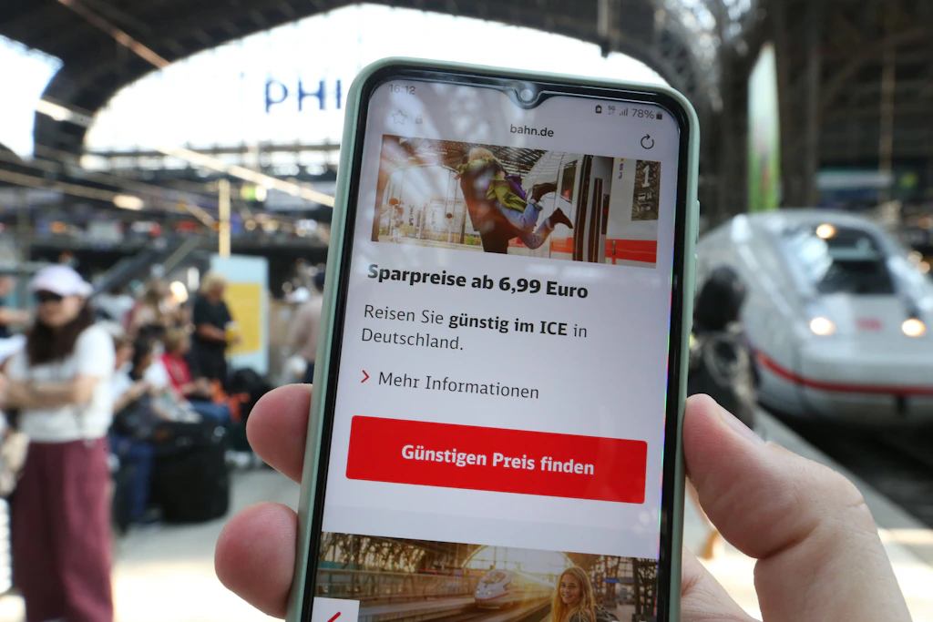 Der Super-Sparpreis-Finder der Deutschen Bahn ist nicht immer der beste Weg zum günstigsten Zugticket.