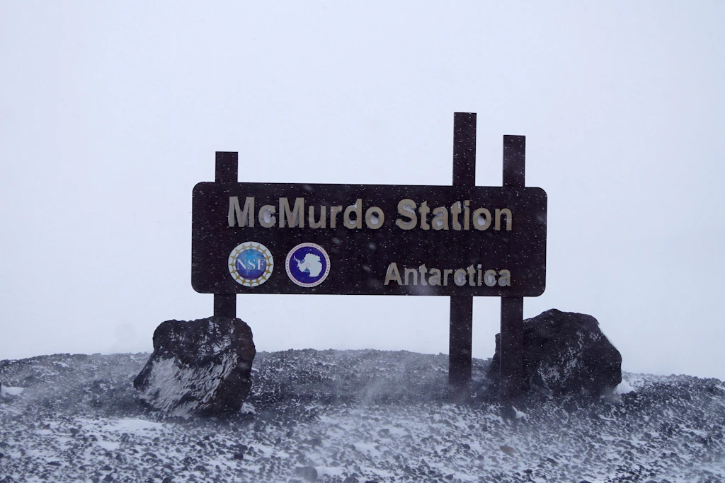 Die McMurdo-Station ist die größte Forschungsstation in der Antarktis.