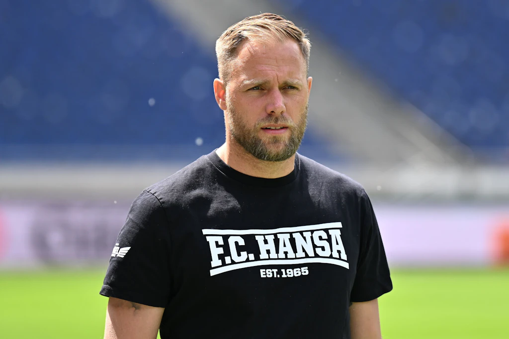 Für Hansa-Trainer Daniel Brinkmann war nach fünf Spielen Schluss. Längst ist seine aber nicht die einzige Entlassung der noch jungen Saison.
