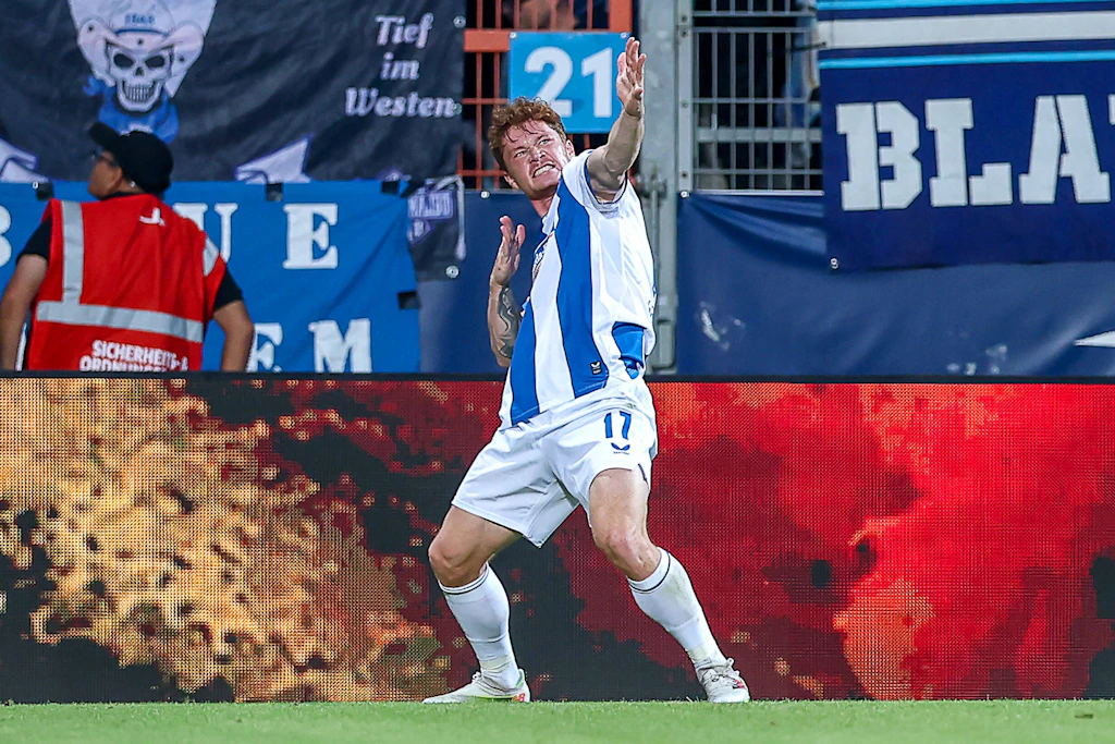 Sebastian Grönning feiert seinen Treffer zum 1:0, der das entscheidende Tor für Hertha BSC beim Sieg gegen den VfL Bochum bedeutete.
