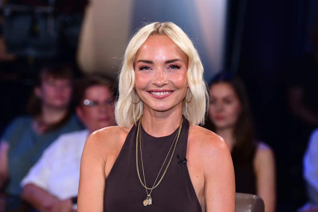 Janin Ullmann ist Moderatorin und Autorin.
