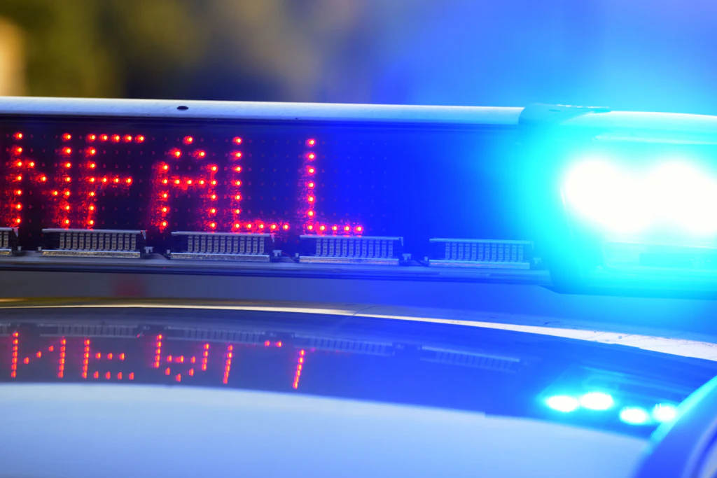 Nach einem Lkw-Unfall ist die A13 bei Ortrand in Richtung Berlin gesperrt.