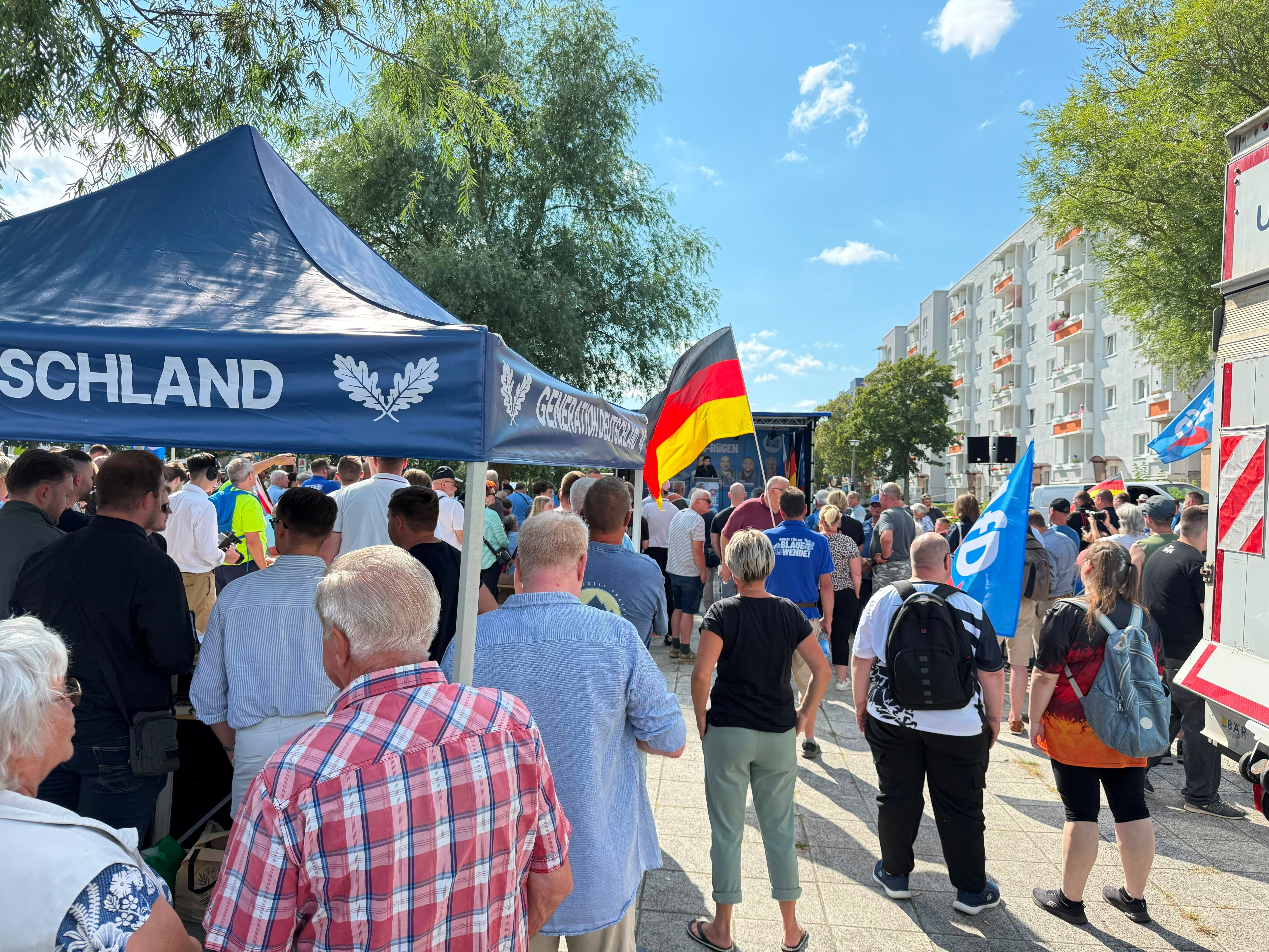 „Du Arschloch, was soll das?“– So lief der Wahlkampfauftakt der AfD in Stralsund