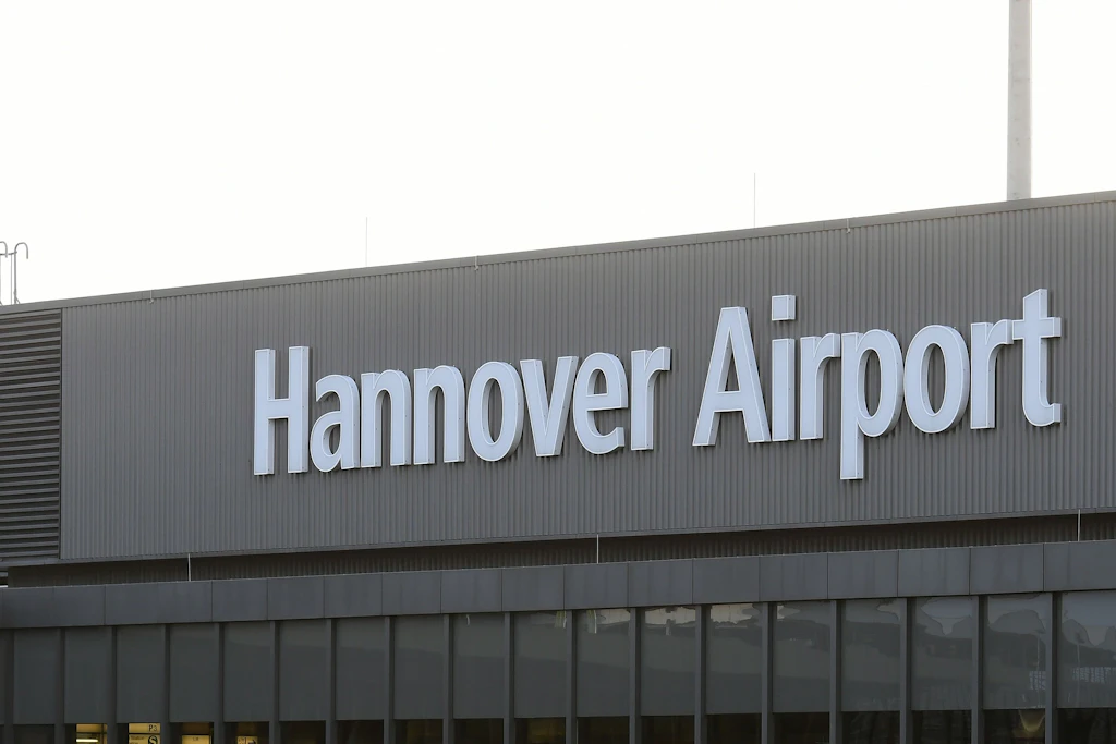 Drohnensichtung legt Flughafen Hannover zeitweise lahm
